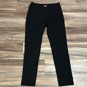 Krazy Larry Women's size 4 Pull-On Ankle Pants Black minimalista Office workwear